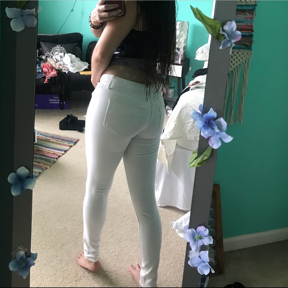 White Mid Rise Jeggings